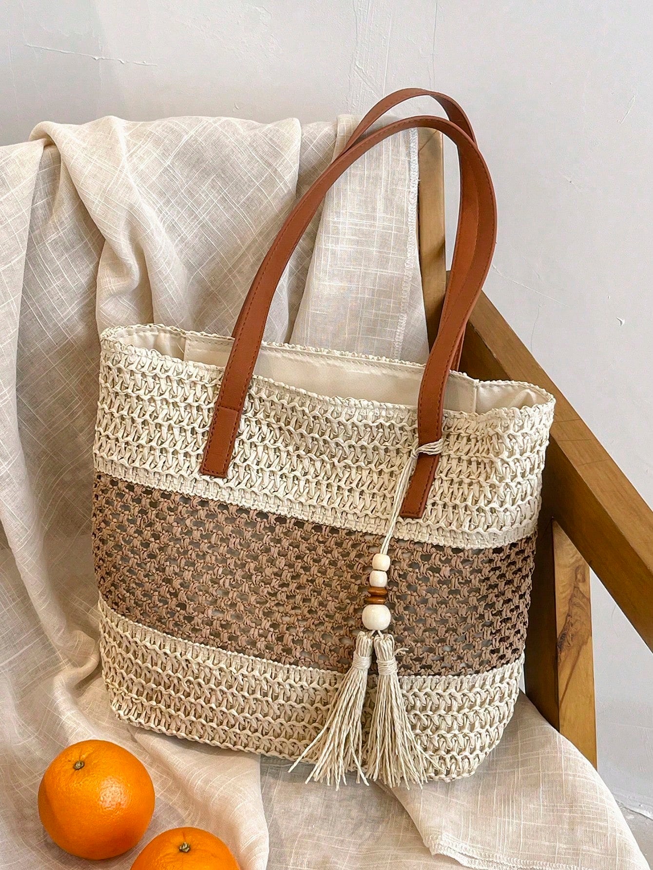 1pc New Holiday Tassel Pendant Bicolor Woven Beach Tote Bag, Casual Shoulder Handbag For Beach Trip