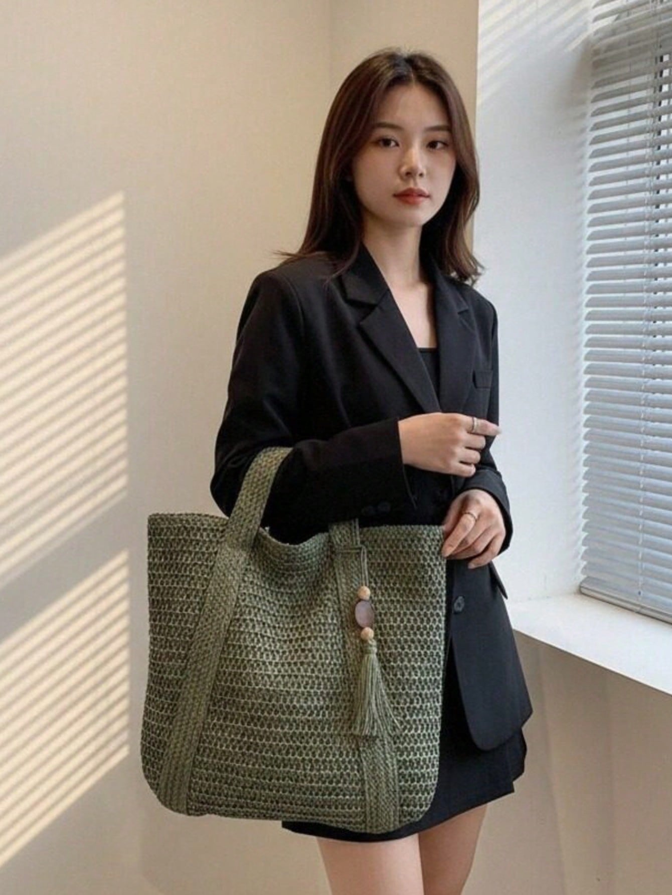 Women's Large Capacity Straw Vacation Beach Bag, Woven With Tassels, Shoulder Handbag Wallet, Casual Fashion Travel Bag, Portable Bohemian Foldable Tote , Bohemian Outfit For Women , Summer, Boho