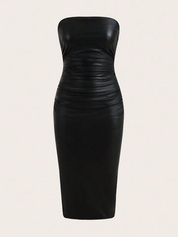 Black strapless bandeau bodycon midi dress with a thigh slit and ruched detailing.
