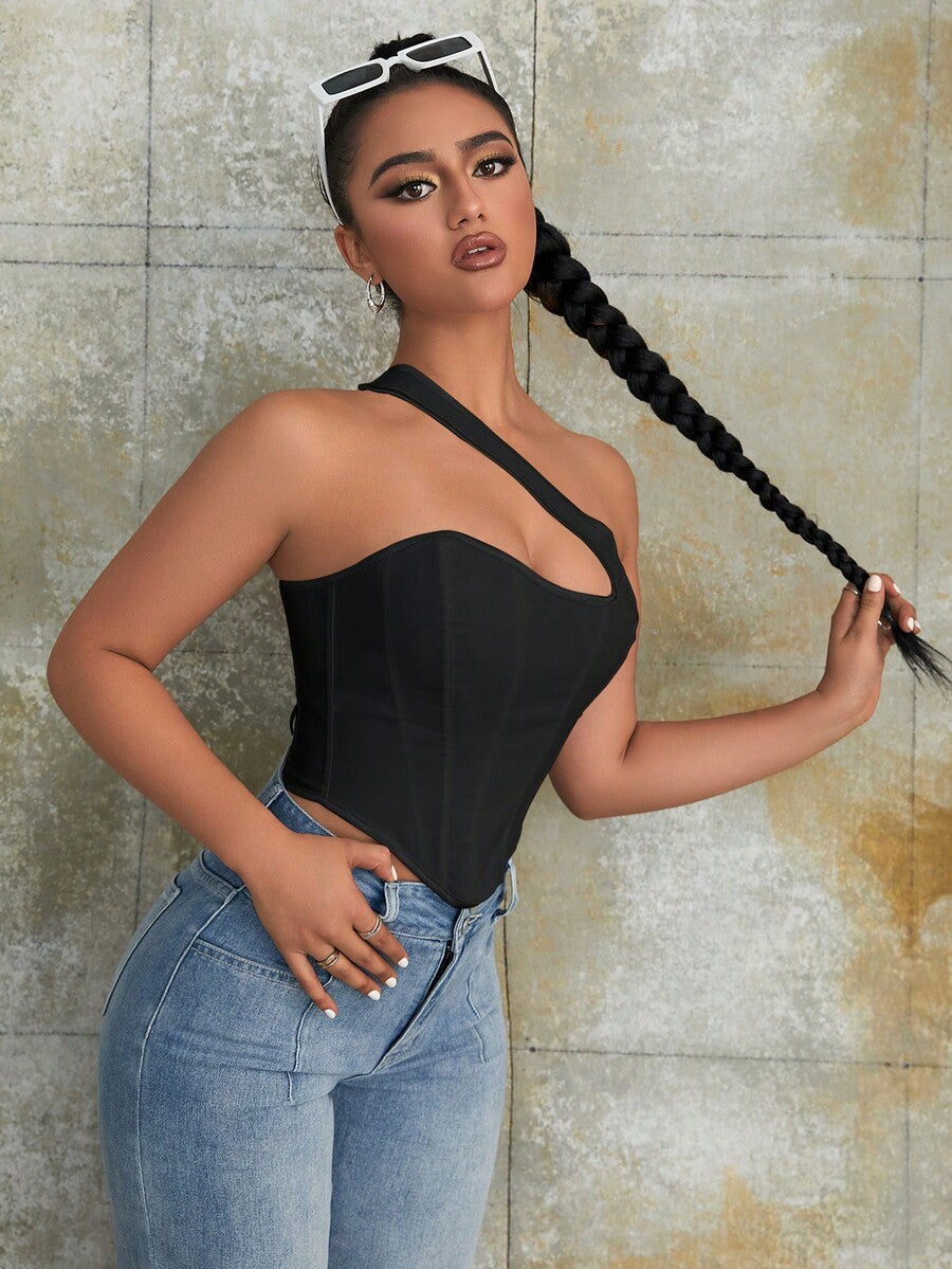 Women's black Y2K one-shoulder sleeveless backless crop top featuring an asymmetrical neckline and lace-up cutout design.