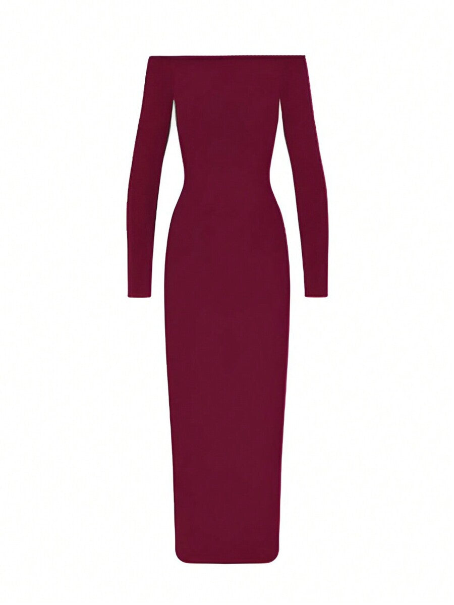 Woman wearing an elegant off-the-shoulder bodycon long dress with backless design and pencil silhouette in high-stretch knitted fabric.