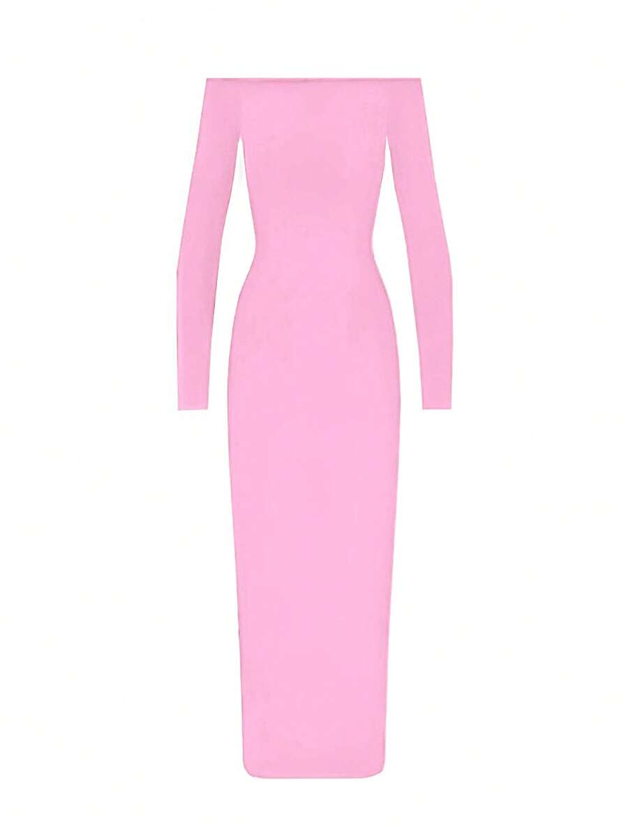 Woman wearing an elegant off-the-shoulder bodycon long dress with backless design and pencil silhouette in high-stretch knitted fabric.