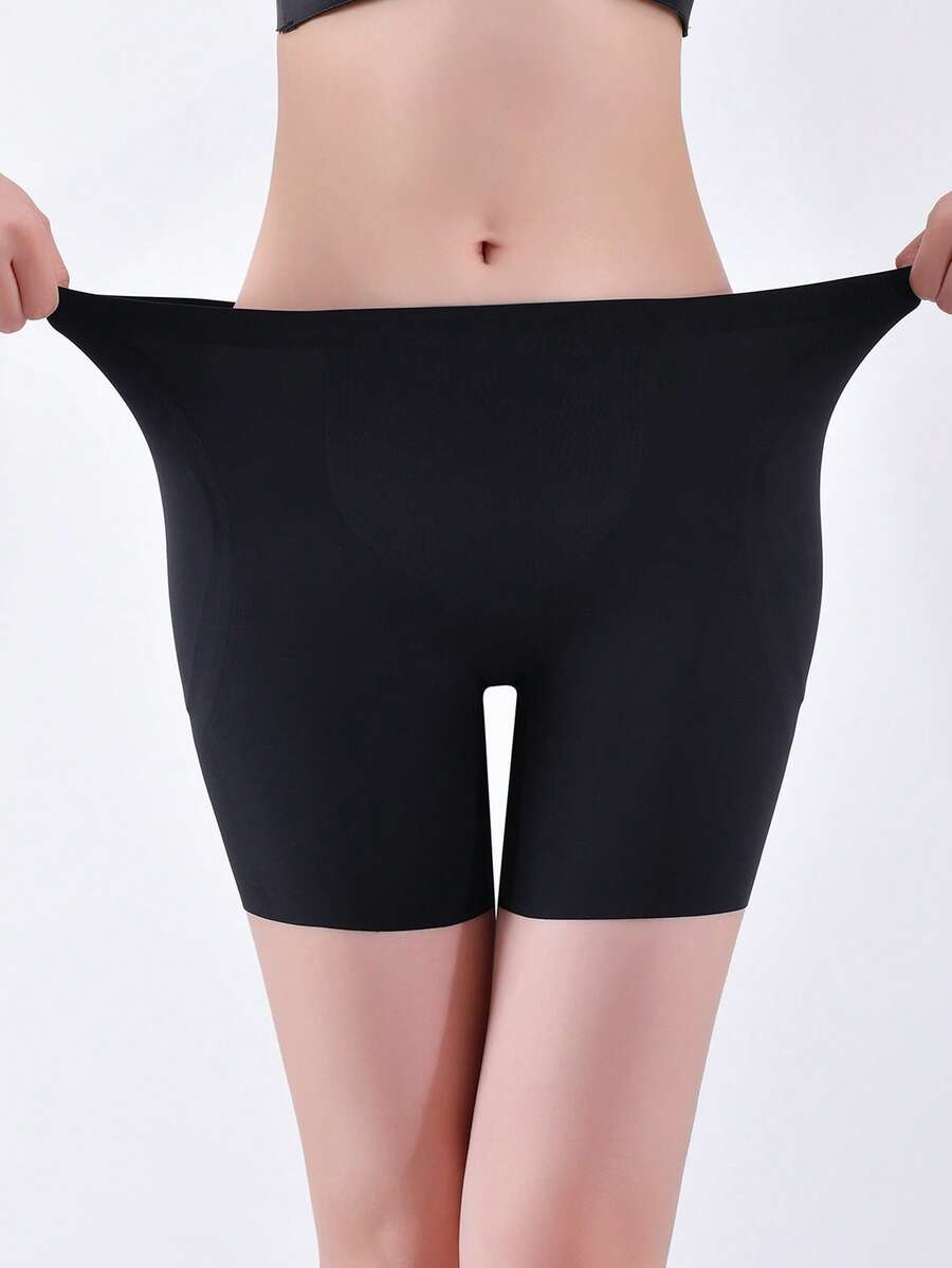 Women's seamless hip and butt lifting shapewear shorts with detachable sponge padding