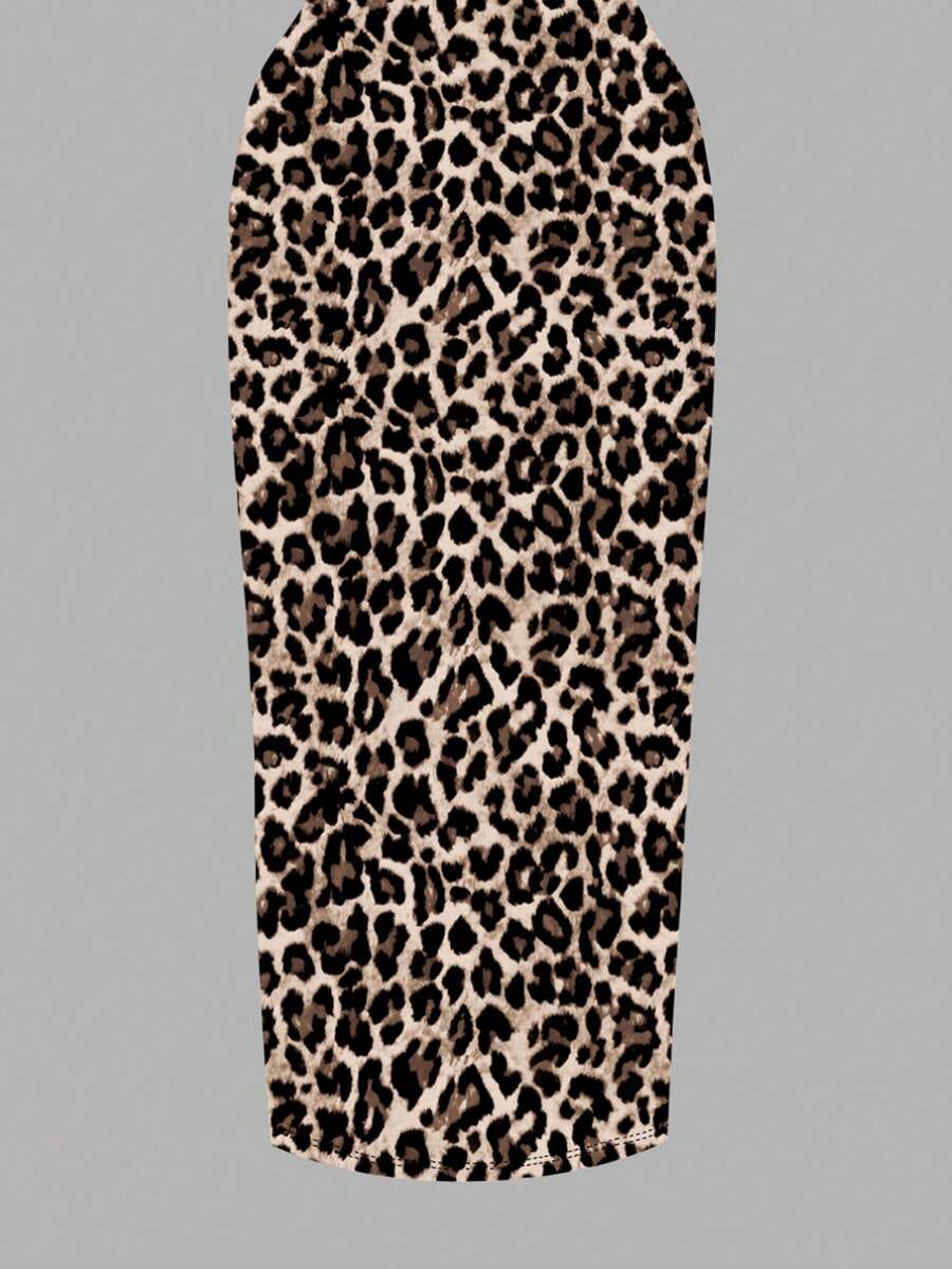 Women's minimalist floral daisy print bodycon cami dress with spaghetti straps, backless cut, high waist, and split thigh slit.