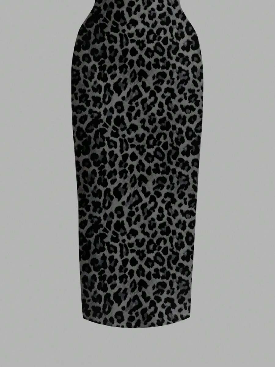 Women's minimalist floral daisy print bodycon cami dress with spaghetti straps, backless cut, high waist, and split thigh slit.