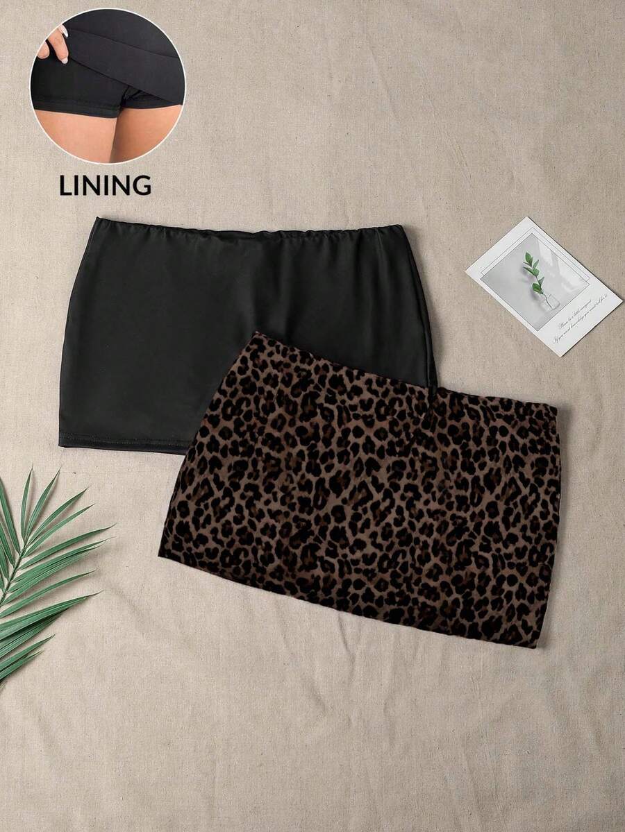Multicolor leopard print low waist mini skirt for women with fringe and split details in knitted fabric