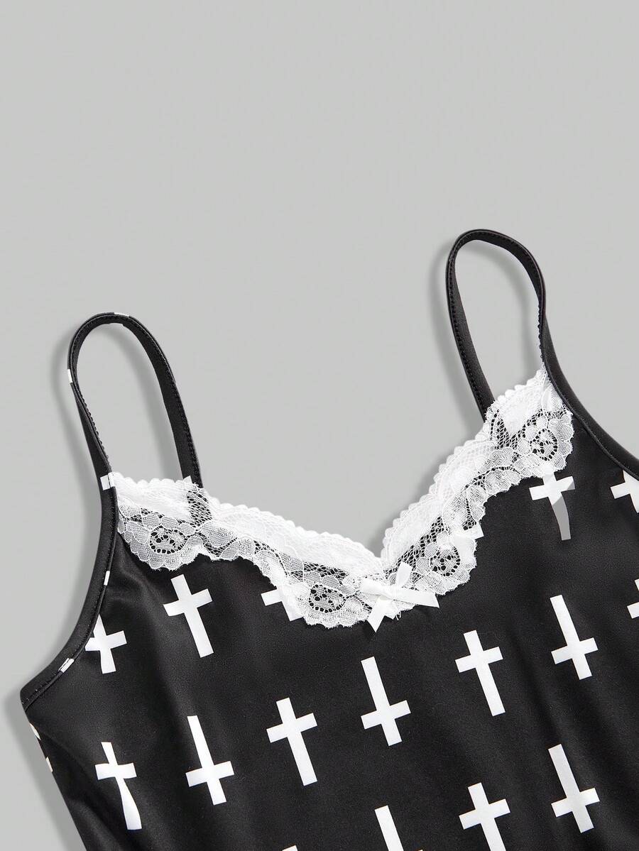 Three-piece women's camisole set featuring a retro music note and piano keyboard print, delicate contrast lace trim, front bow accent, and slim fit spaghetti straps.