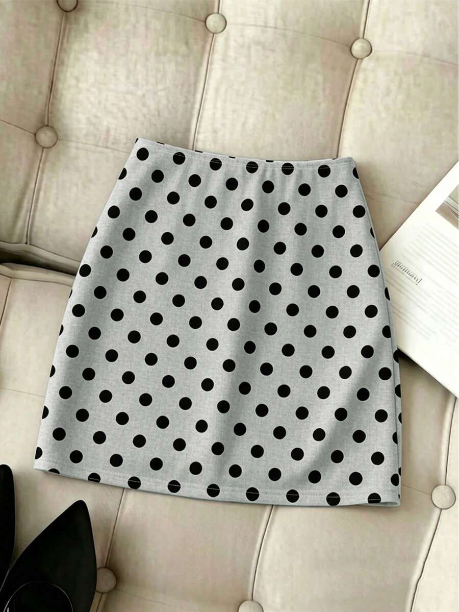 Women's short guipure lace skirt with lettuce trim and skinny mid-waist fit.
