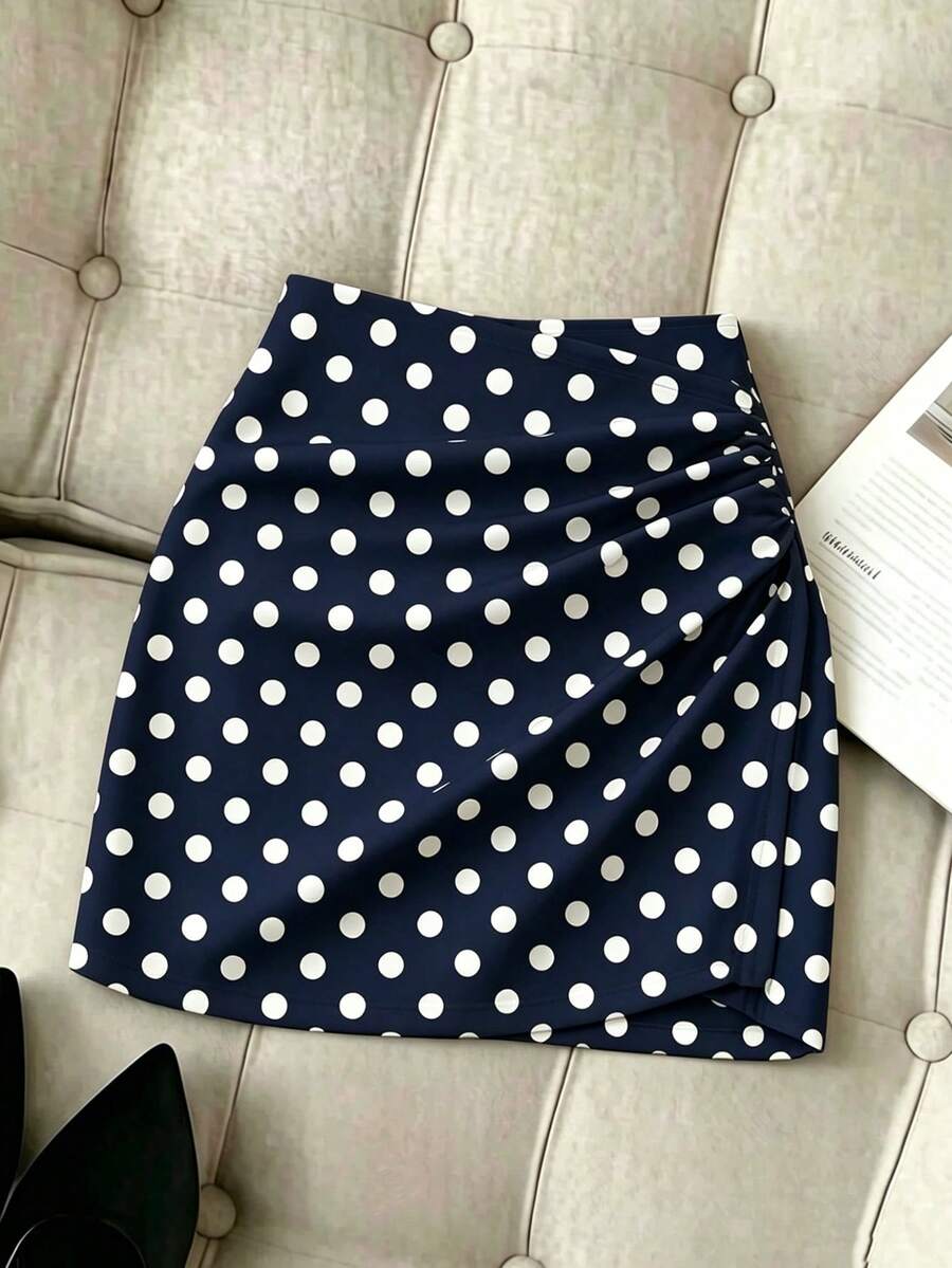 Women's short guipure lace skirt with lettuce trim and skinny mid-waist fit.