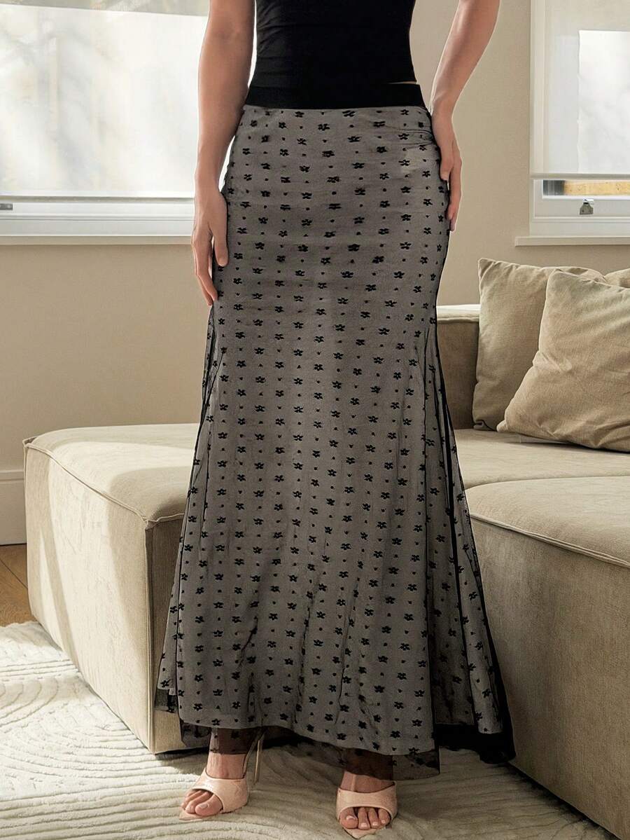 Black lace mermaid maxi skirt for women featuring high waist and plant graphic print