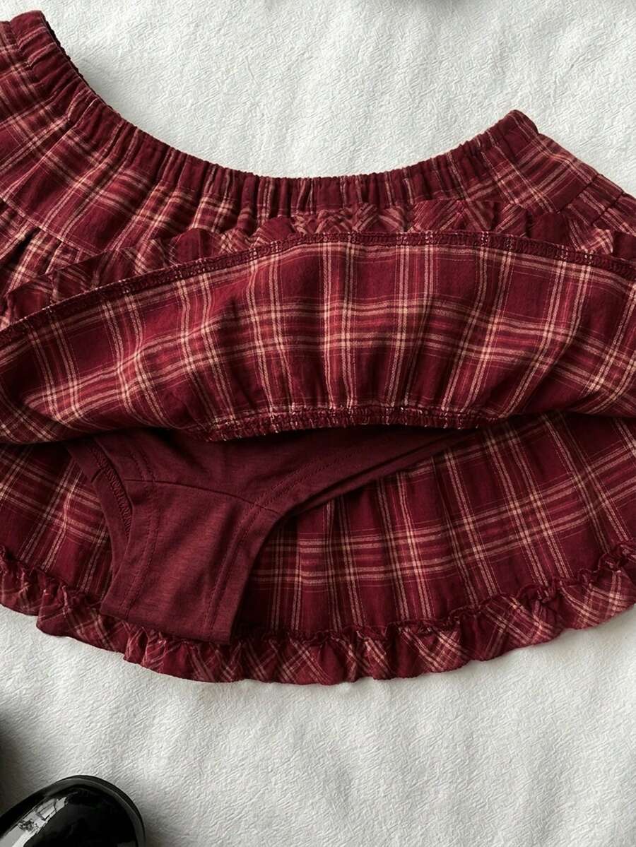 Black plain pleated frill trim low waist cotton skort for women