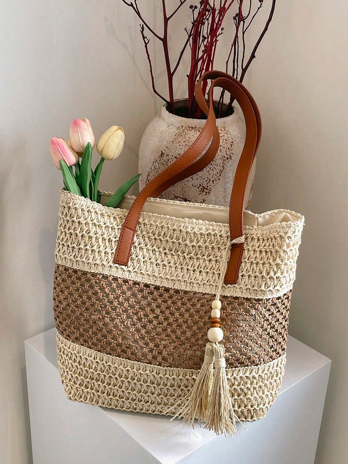 1pc New Holiday Tassel Pendant Bicolor Woven Beach Tote Bag, Casual Shoulder Handbag For Beach Trip