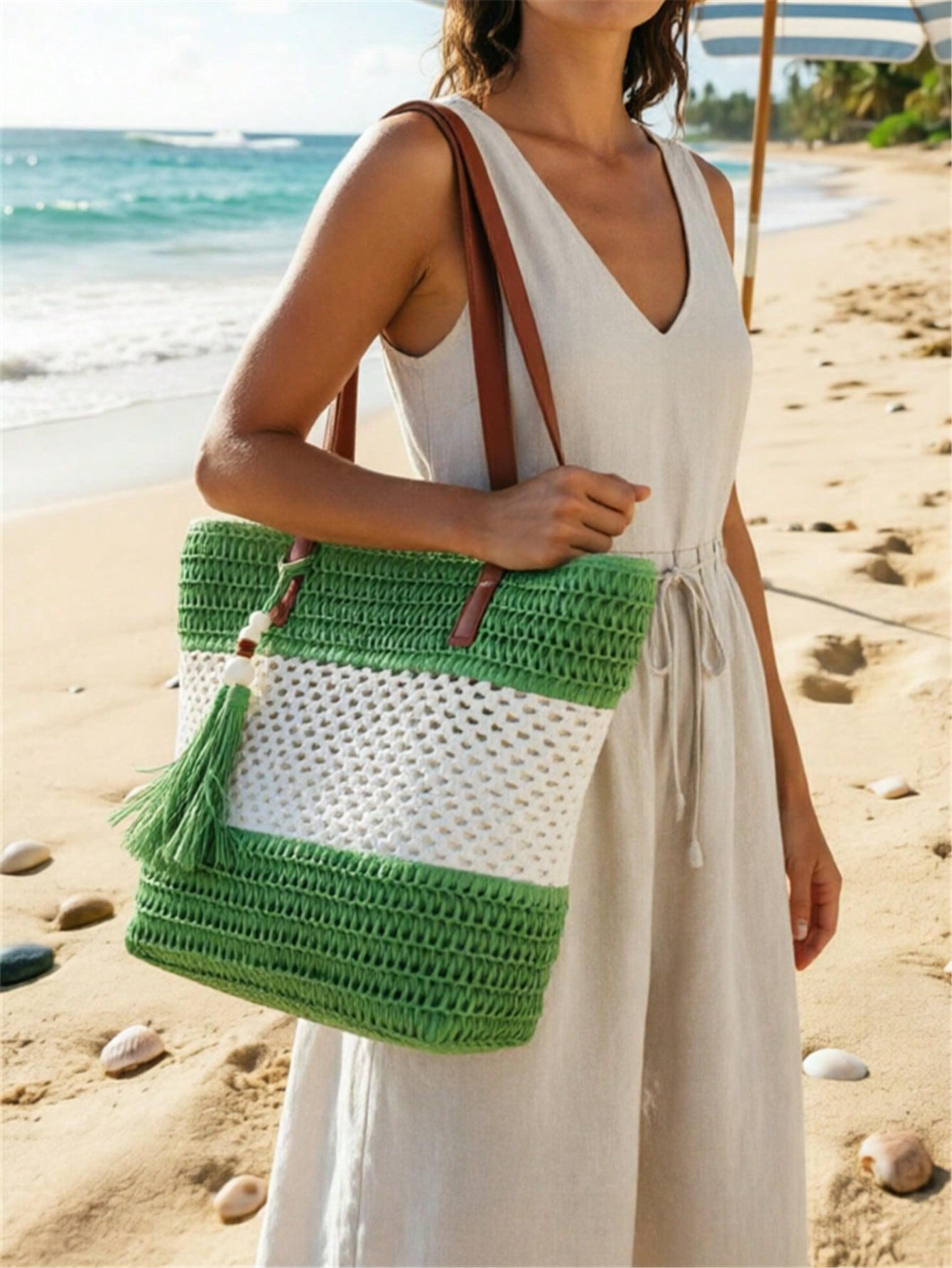 1pc New Holiday Tassel Pendant Bicolor Woven Beach Tote Bag, Casual Shoulder Handbag For Beach Trip