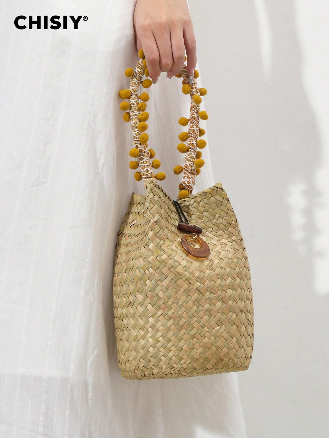 Original Handmade Bohemian Style Tassel Straw Bucket Bag, Tote Bag, French Vintage Woven Bag, Versatile For Daily Commute, Fashion Business Casual, Travel, Wedding, Outdoor, Vacation, Beach