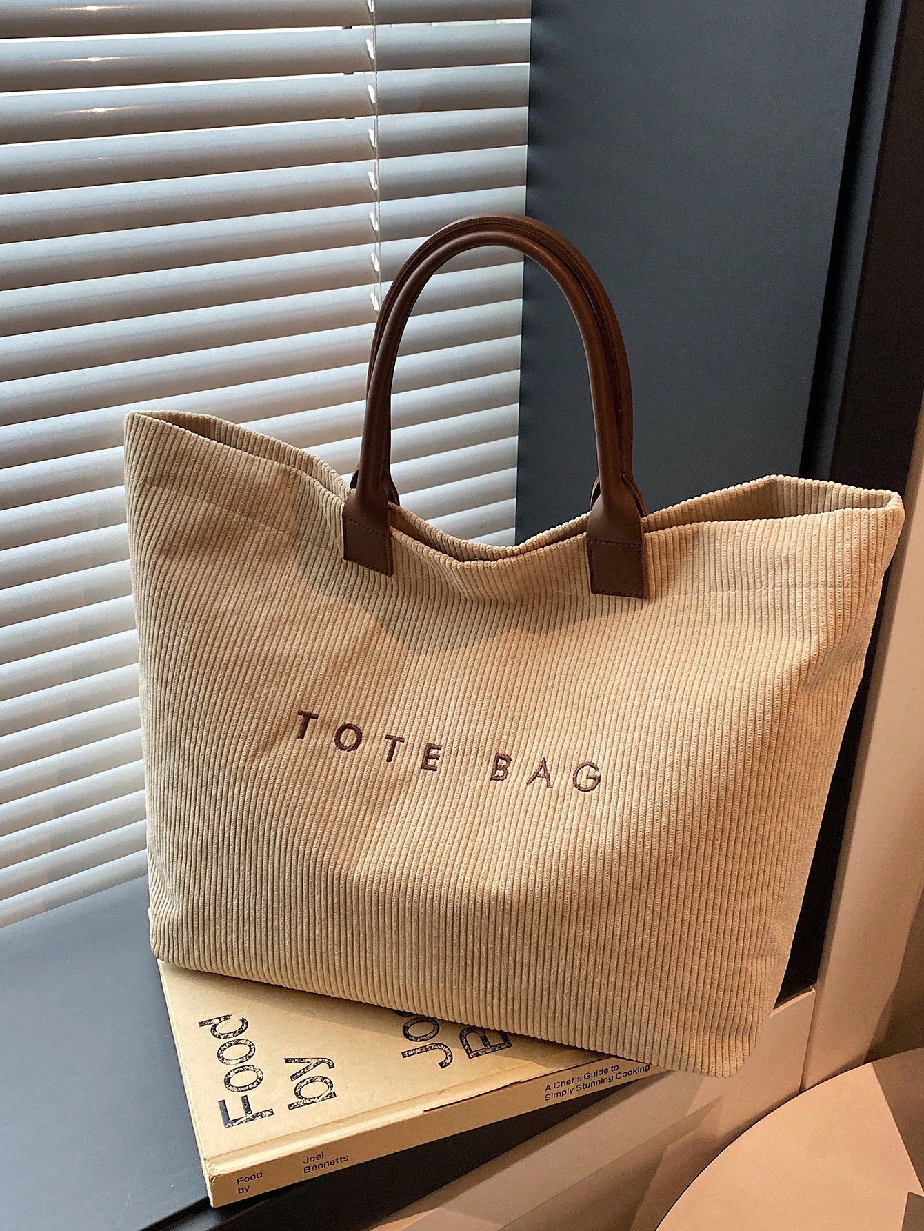New Large Capacity Letter Decor Woven Straw Tote Bag, Multi-Functional Commute Casual Vacation Woven Straw Handbag Suitable For Commuting, Shopping, Beach Vacation, Office, Holidays