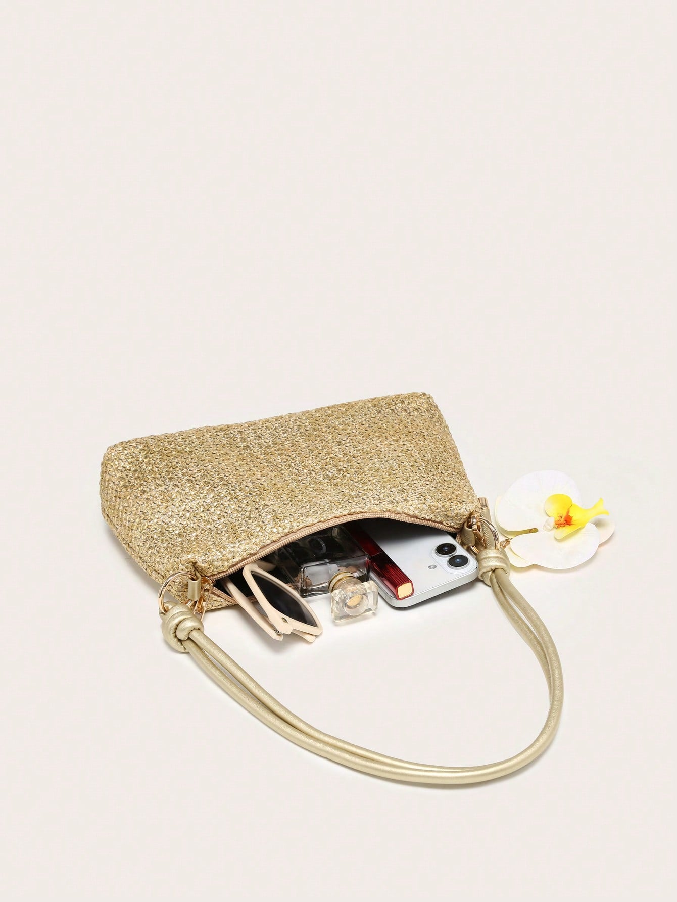 Women's Underarm Shoulder Bag, Square Bag, PU Rope Flower Pendant, Large Capacity, Lightweight, Casual Fashionable Beach Vacation Style, Suitable For Shopping And Vacation , Beach Bag, Holiday, Straw Bag