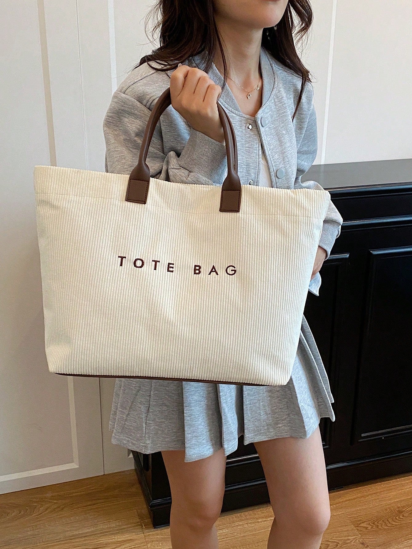 New Large Capacity Letter Decor Woven Straw Tote Bag, Multi-Functional Commute Casual Vacation Woven Straw Handbag Suitable For Commuting, Shopping, Beach Vacation, Office, Holidays