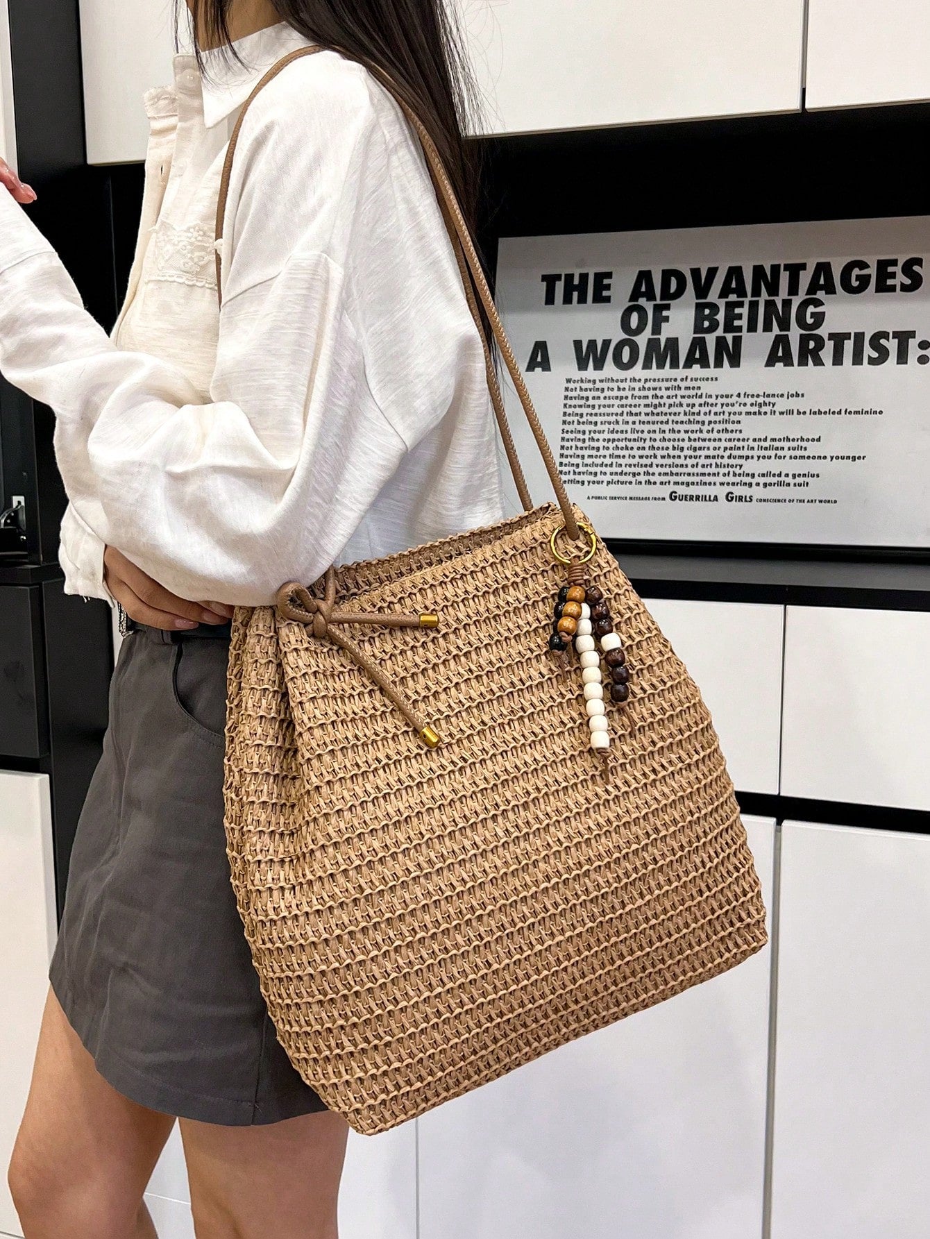 Handwoven Casual Backpack With Pendant, Solid Color Straw Shoulder Strap, Large Capacity Straw Bag, Versatile Shoulder/Tote Bag, 2026 New Women Handbag