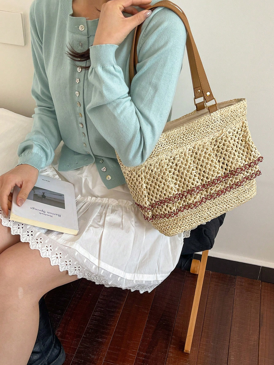 Women's Large Capacity Fashionable Elegant Cute Pleated Straw Shoulder Bag, Suitable For Shopping And Vacation, Beige