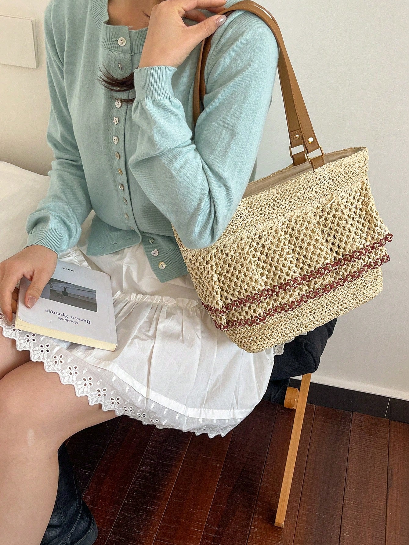 Women's Large Capacity Fashionable Elegant Cute Pleated Straw Shoulder Bag, Suitable For Shopping And Vacation, Beige