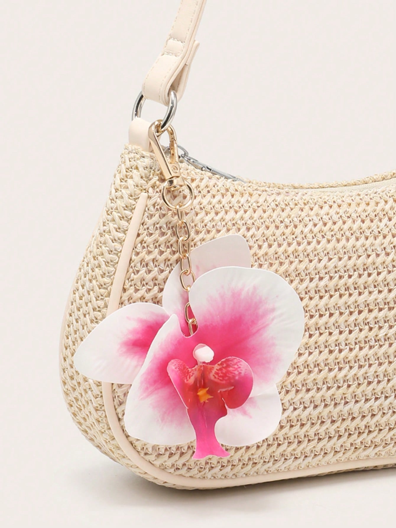 Women's Underarm Shoulder Bag, Square Bag, PU Rope Flower Pendant, Large Capacity, Lightweight, Casual Fashionable Beach Vacation Style, Suitable For Shopping And Vacation , Beach Bag, Holiday, Straw Bag