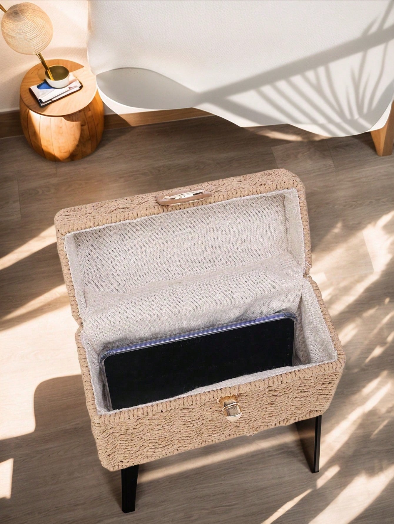 Tropiscape Small Square Box Woven Metal Chain Bag, Holiday Essentials, Perfect For Travel,