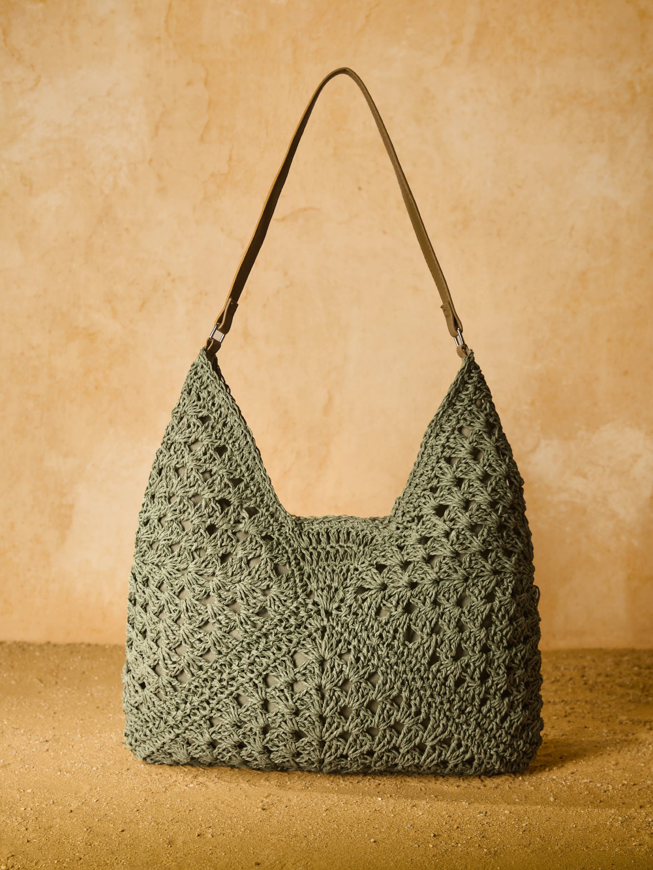 Tropiscape Women's Hand-Woven Grandmother Check Contrasting Large Capacity Tote Bag, Beach Necessities, Beach Essentials,Beach Stuff & Summer Essentials