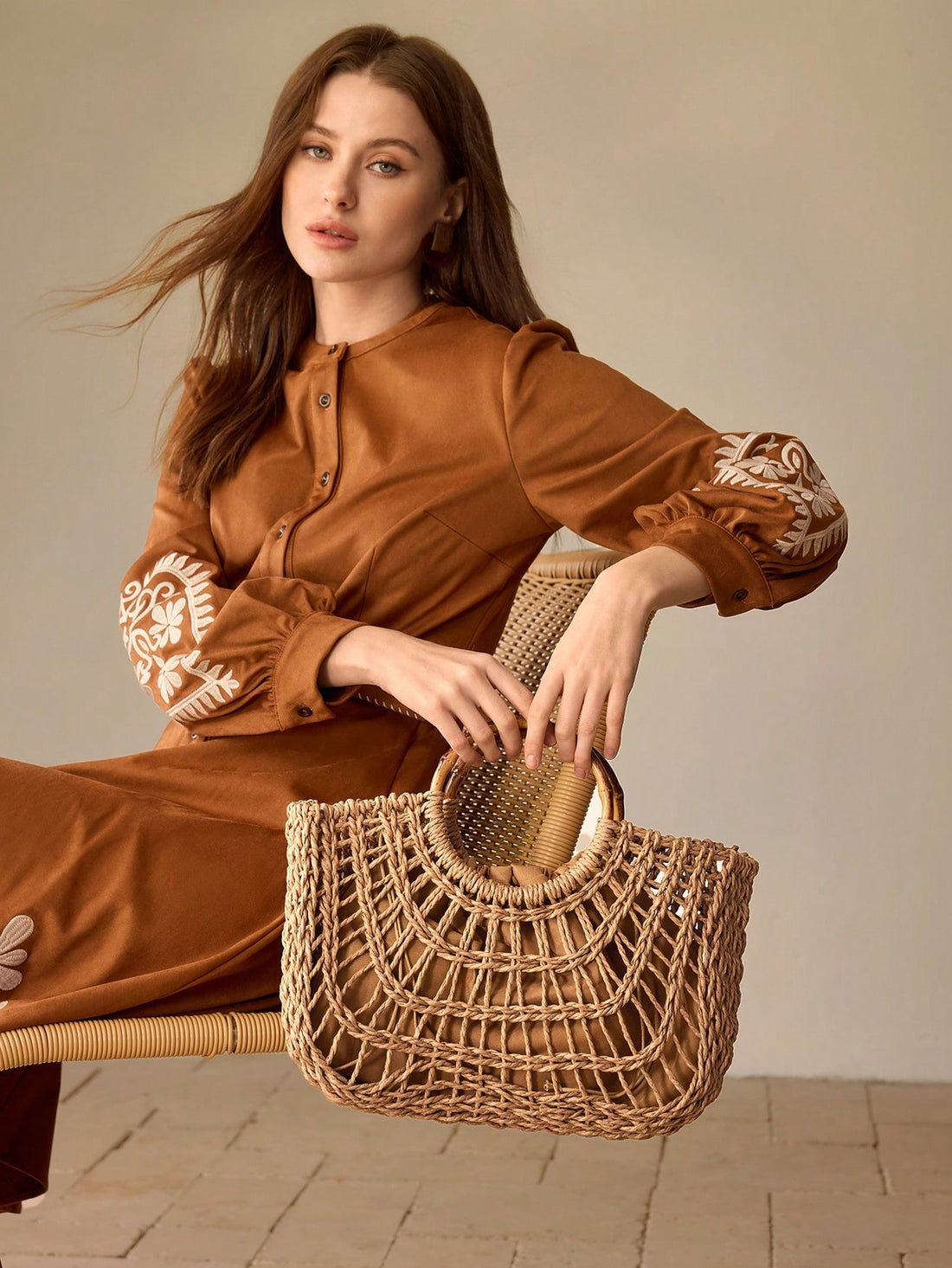 MOTF PREMIUM WOMEN'S FASHION HOLIDAY STRAW HOLLOW PORTABLE TOTE BAG, SUITABLE FOR VACATION TRAVEL