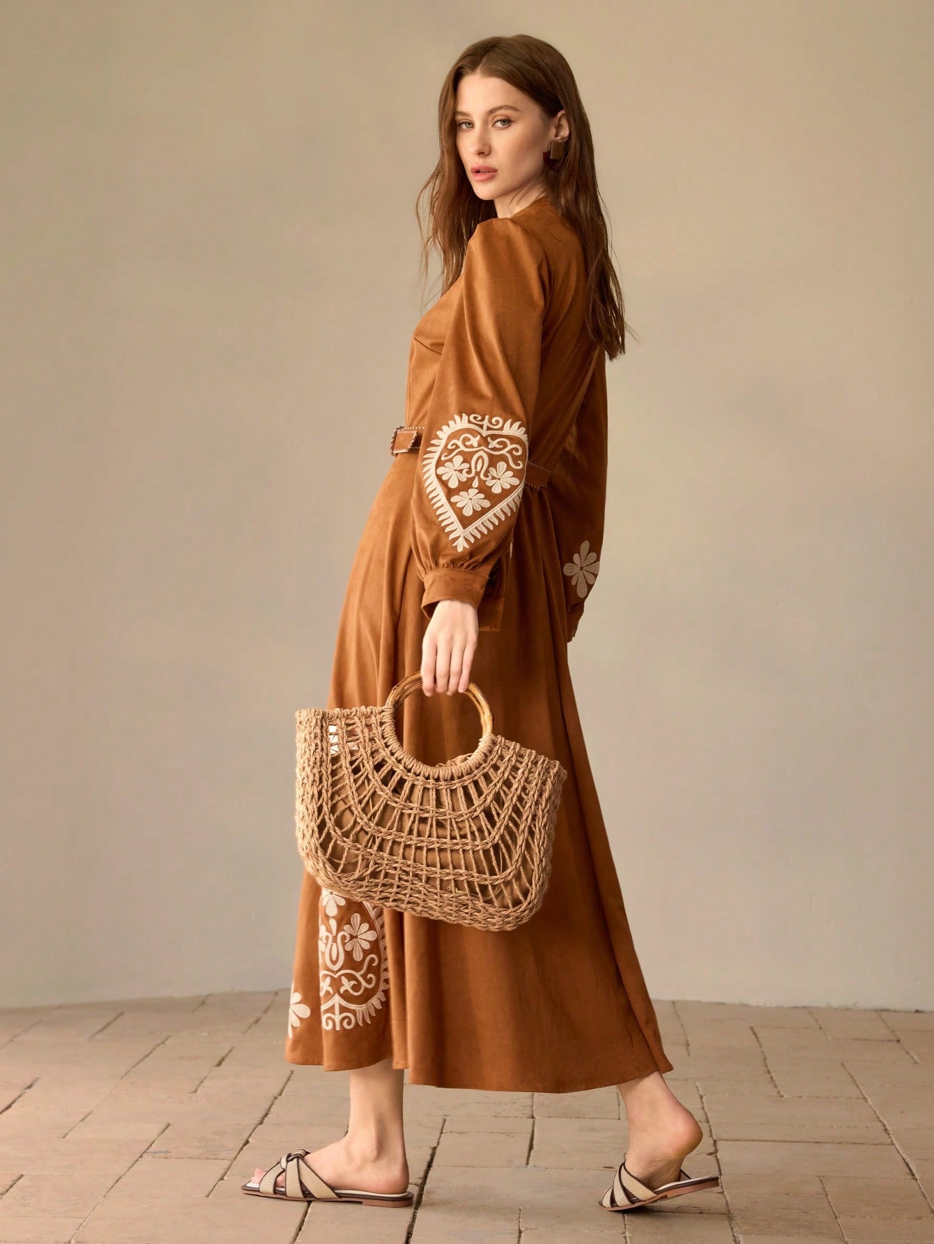 MOTF PREMIUM WOMEN'S FASHION HOLIDAY STRAW HOLLOW PORTABLE TOTE BAG, SUITABLE FOR VACATION TRAVEL